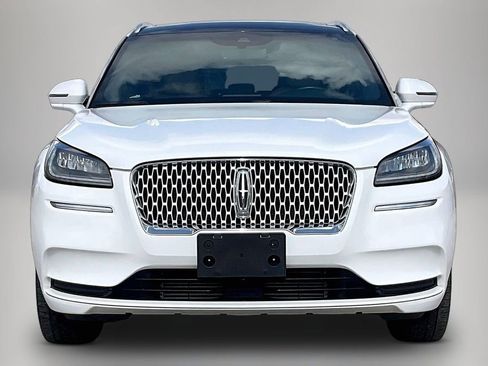 Used 2022 Lincoln Corsair Reserve image 3