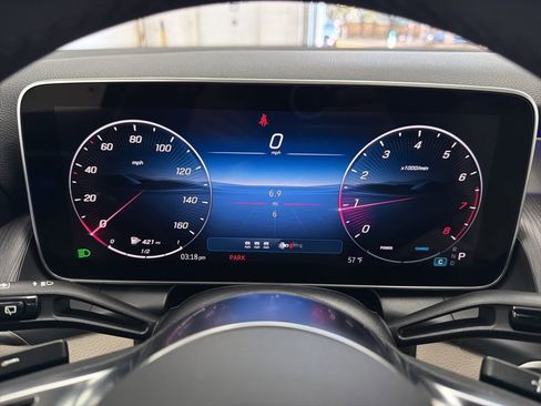 New 2026 Mercedes-Benz GLC 300 image 32