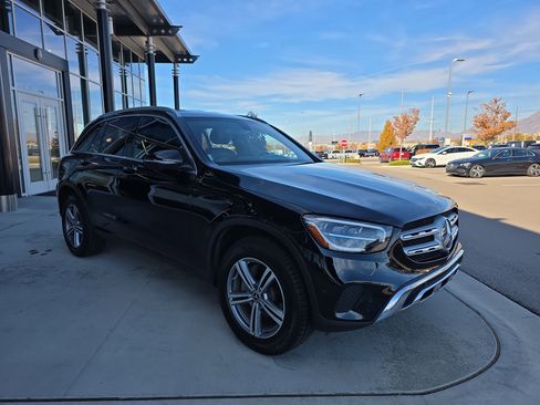 Certified 2021 Mercedes-Benz GLC 300 4MATIC image 3