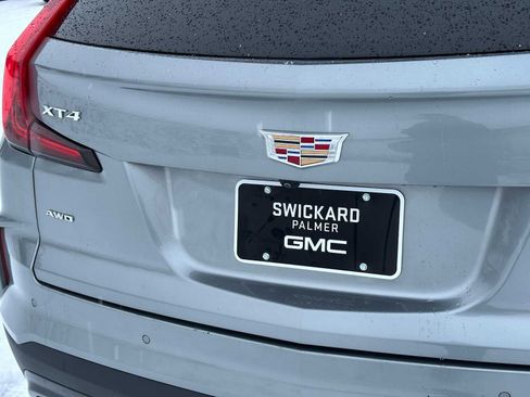 Used 2024 Cadillac XT4 Premium Luxury image 13