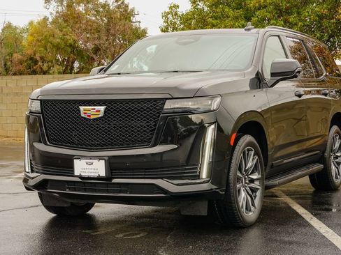 Certified 2024 Cadillac Escalade Sport image 2