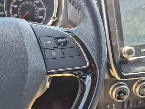 Used 2025 Mitsubishi Outlander Sport SE AWD/4WD image 22