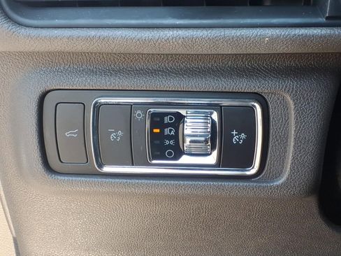 Certified 2023 Lincoln Corsair AWD w/ Equipment Group 101A image 23