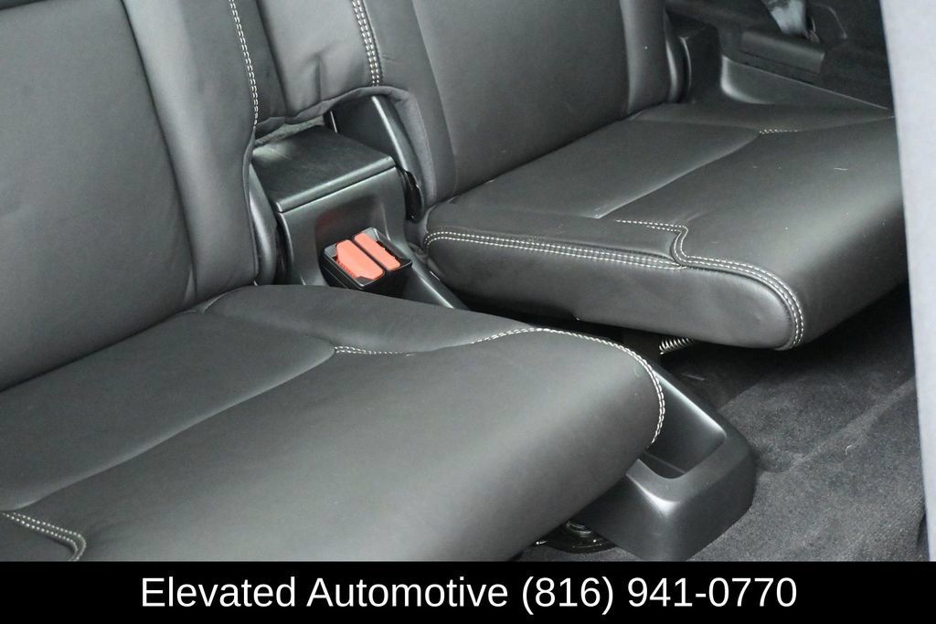 Used 2017 Volvo XC90 T6 Momentum w/ Vision Package AWD/4WD image 13