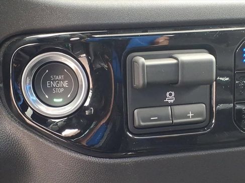 New 2026 Chevrolet Silverado 1500 ZR2 w/ LPO, Dark Essentials Package AWD/4WD image 17
