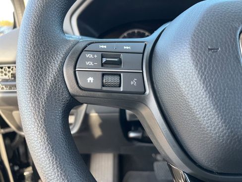 Certified 2026 Honda HR-V LX image 20