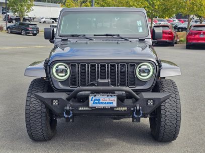 Used 2023 Jeep Gladiator Sport