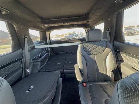 Used 2022 Hyundai Palisade Calligraphy image 12