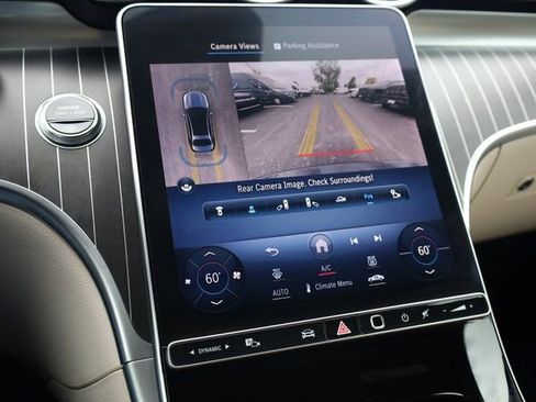 Used 2024 Mercedes-Benz C 300 4MATIC Sedan image 18