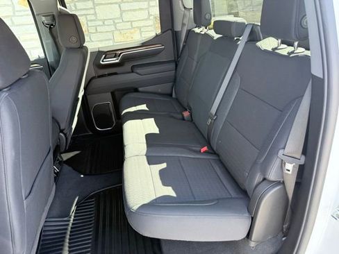 Used 2026 Chevrolet Silverado 1500 LT image 21