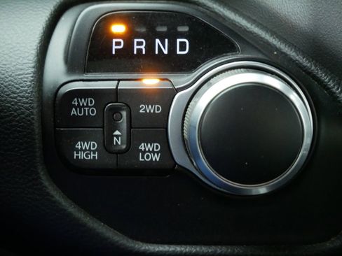 Used 2021 RAM 1500 Big Horn image 31