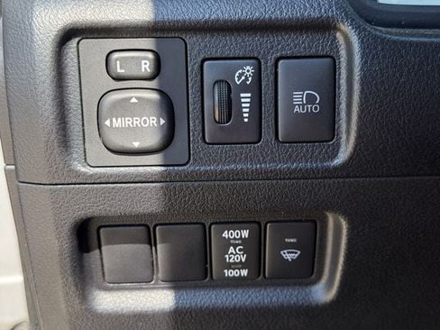 Used 2024 Toyota 4Runner SR5 RWD image 22