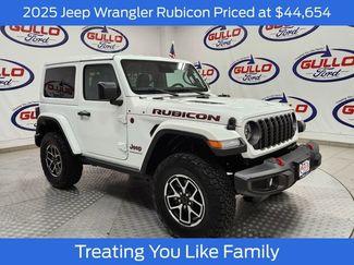 Used 2025 Jeep Wrangler Rubicon w/ Convenience Group video 1