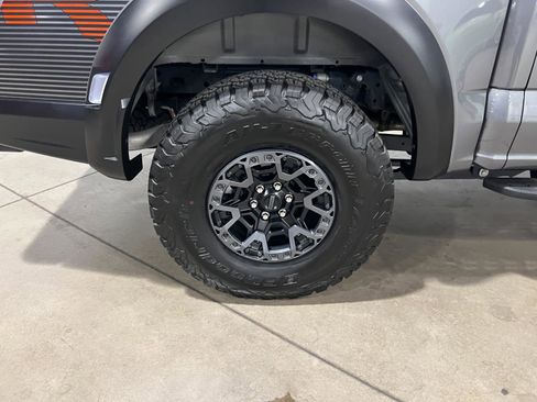 Used 2025 Ford F150 Raptor w/ Equipment Group 803A Raptor R AWD/4WD image 44