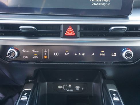 Used 2025 Kia Sorento S w/ Panoramic Sunroof Package image 15