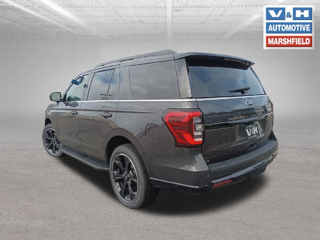 Used 2023 Ford Expedition Limited AWD/4WD image 31