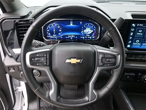 Used 2024 Chevrolet Silverado 2500 LTZ w/ LTZ Plus Package image 30