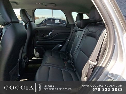 Certified 2022 Lincoln Corsair AWD w/ Equipment Group 101A image 10