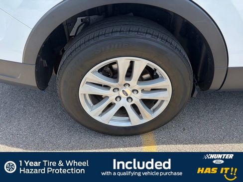 Used 2018 Ford Explorer XLT w/ Equipment Group 201A AWD/4WD image 10