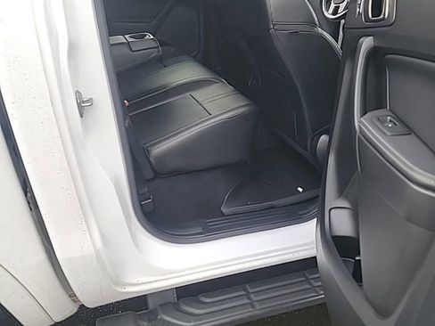 Used 2023 Ford Ranger Lariat w/ FX4 Off-Road Package image 32