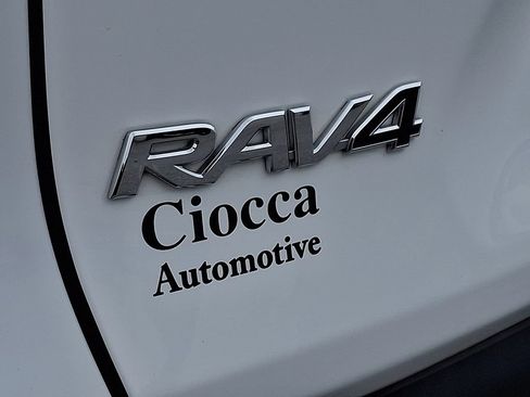 Used 2024 Toyota RAV4 XLE w/ Convenience Package AWD/4WD image 30