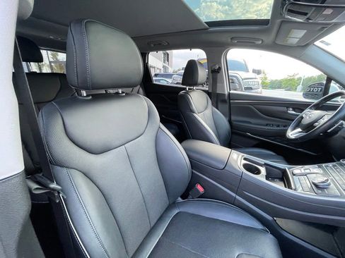 Used 2022 Hyundai Santa Fe SEL w/ Convenience + Premium Package AWD/4WD image 29