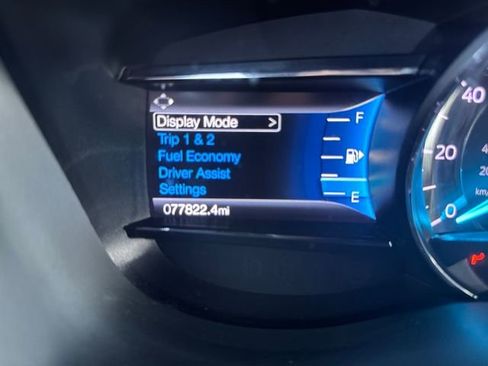 Used 2019 Ford Explorer XLT w/ Equipment Group 202A image 19