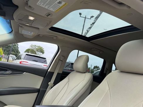 Used 2019 Lincoln Nautilus Reserve AWD/4WD image 8