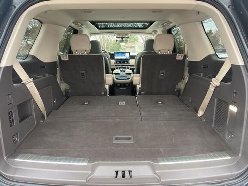 Used 2022 Lincoln Navigator Reserve image 29