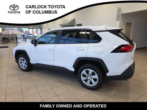 Used 2024 Toyota RAV4 LE FWD image 10
