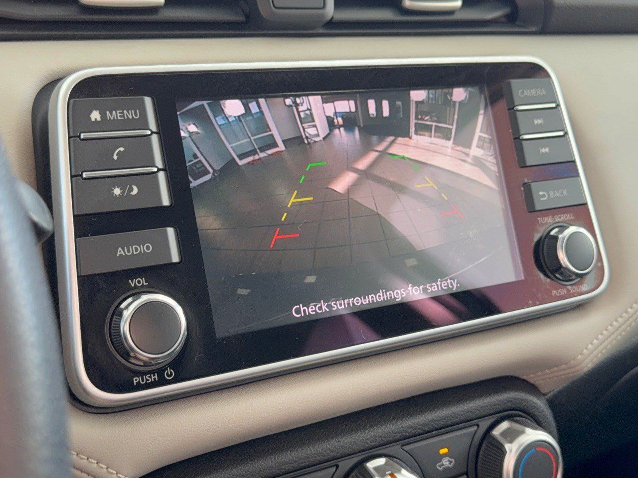 Used 2020 Nissan Versa SV FWD image 24