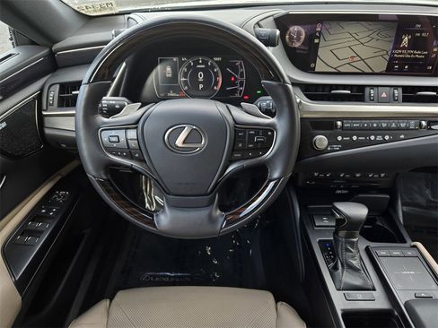 Used 2021 Lexus ES 350 Luxury image 14