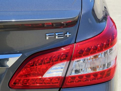 Used 2015 Nissan Sentra FE+ S FWD image 9