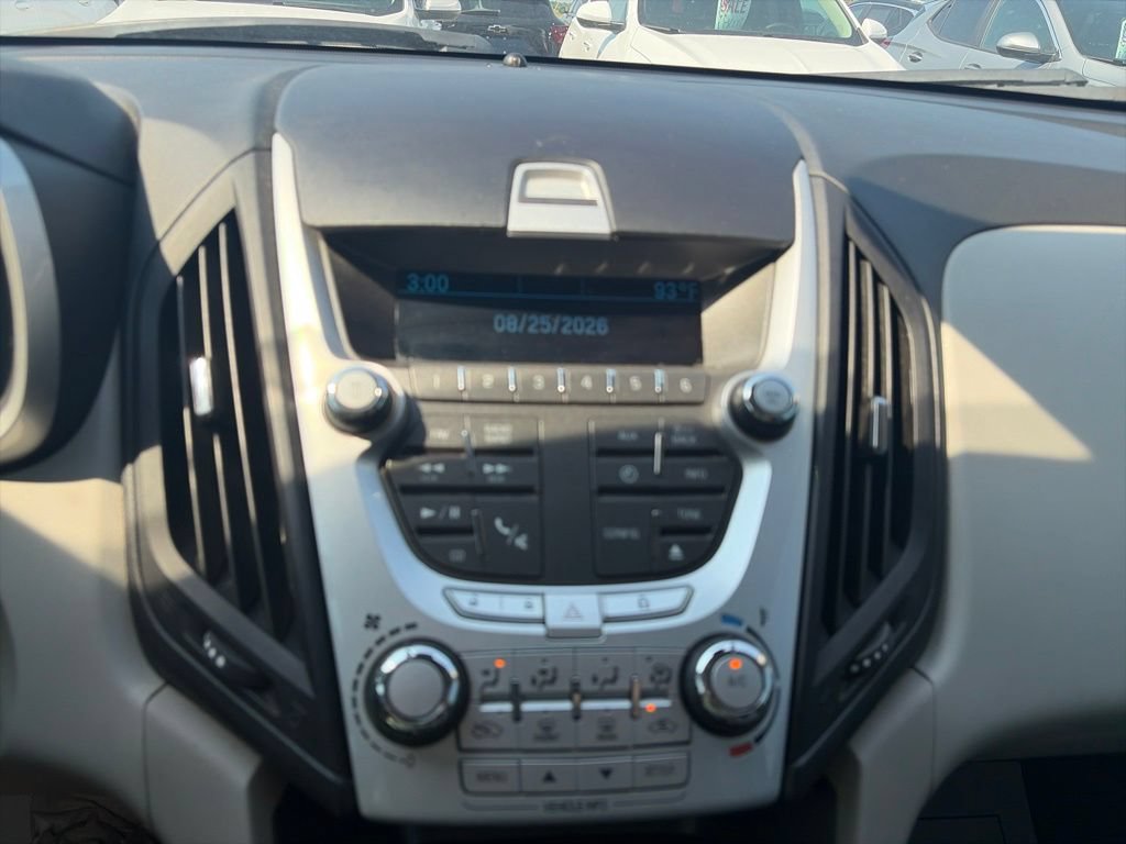 Used 2015 Chevrolet Equinox LS FWD image 22