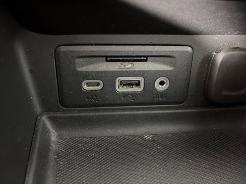 Used 2023 GMC Terrain Denali image 28