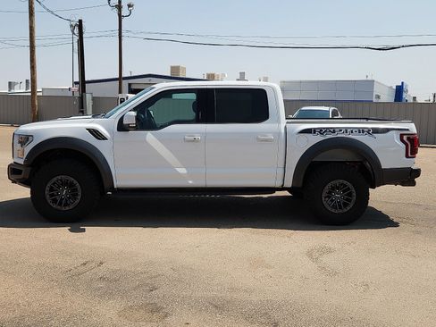 Used 2019 Ford F150 Raptor w/ Equipment Group 802A Luxury AWD/4WD image 2