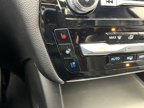 Used 2023 Ford Explorer Limited w/ Limited Technology Package image 26