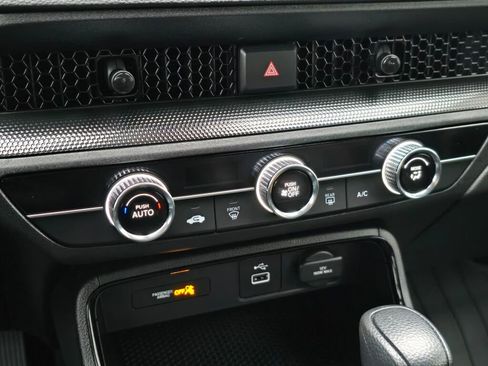 Certified 2025 Honda CR-V LX image 24