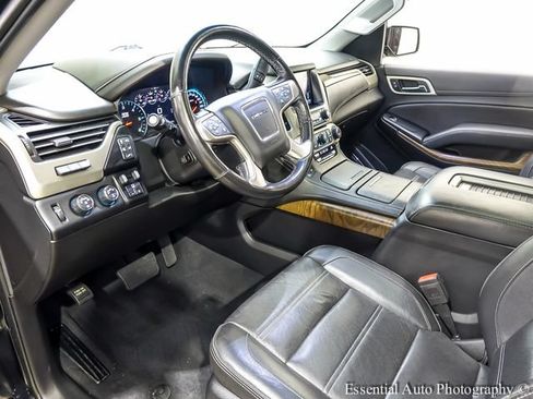 Used 2019 GMC Yukon XL Denali w/ Denali Ultimate Package AWD/4WD image 11