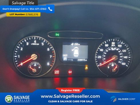 Used 2020 Kia Sorento FWD V6 image 12