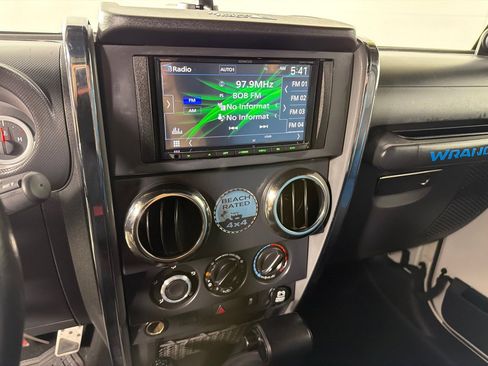Used 2010 Jeep Wrangler Sport AWD/4WD image 15