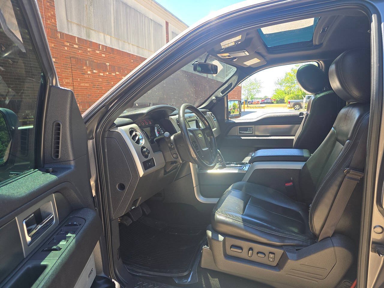 Used 2013 Ford F150 FX4 w/ Luxury Equipment Group AWD/4WD image 11