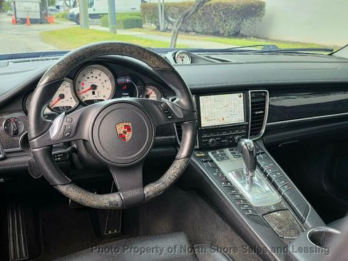 Used 2010 Porsche Panamera image 40