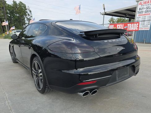Used 2015 Porsche Panamera 4 image 13