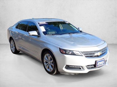 Used 2020 Chevrolet Impala LT FWD image 6