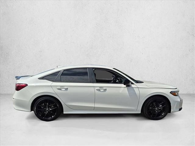 Used 2026 Honda Civic FWD Hybrid Sedan image 4