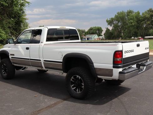 Used 1999 Dodge Ram 2500 Truck 4x4 Quad Cab image 8