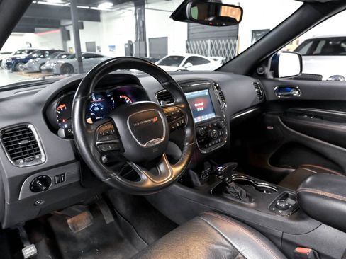 Used 2018 Dodge Durango R/T w/ Technology Group AWD/4WD image 8