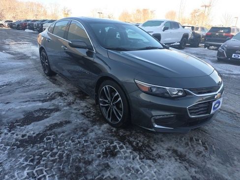 Used 2016 Chevrolet Malibu Premier w/ Driver Confidence Package II image 5