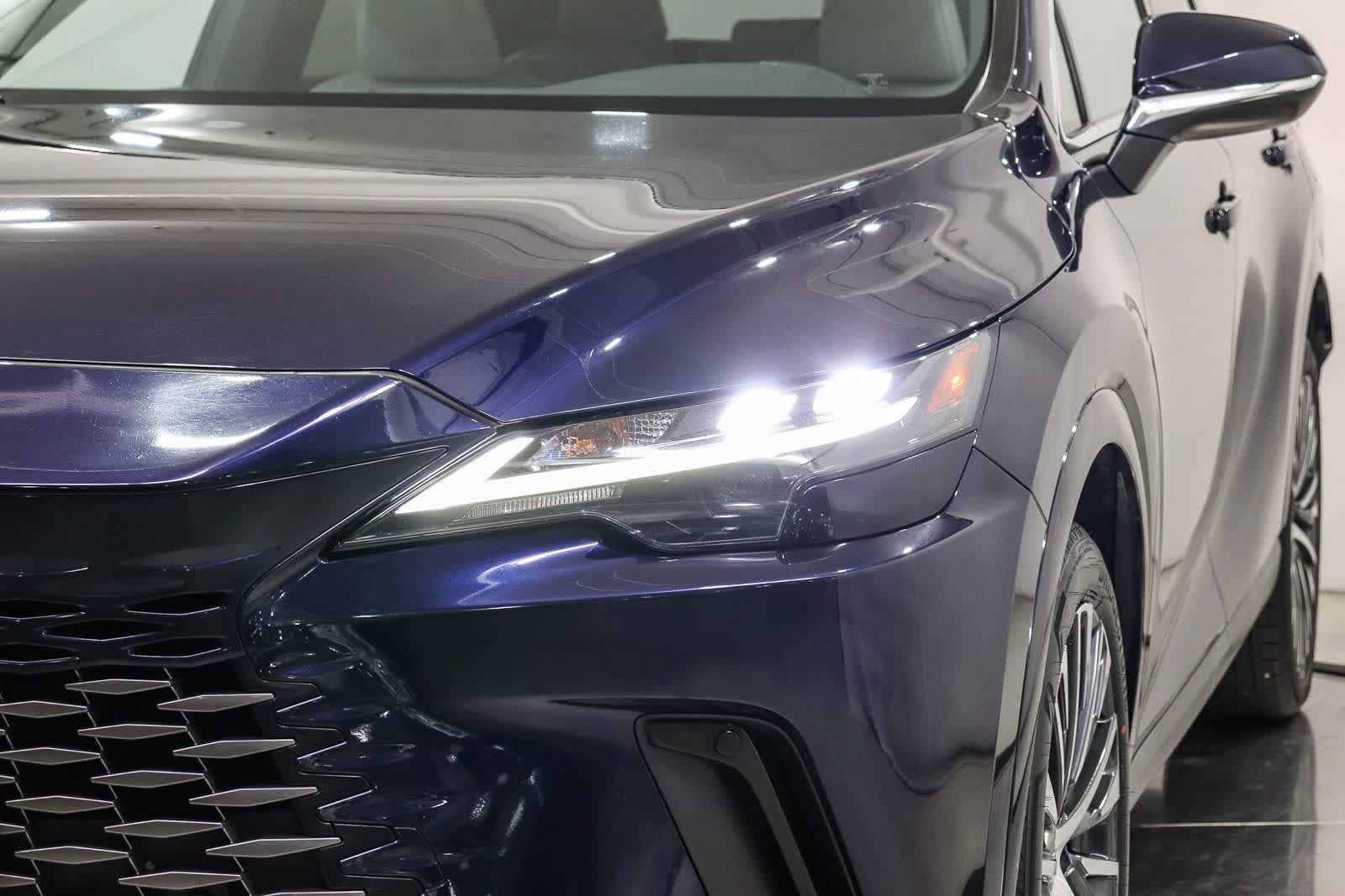 Used 2023 Lexus RX 350 Premium Plus w/ Cold Area Package FWD image 7